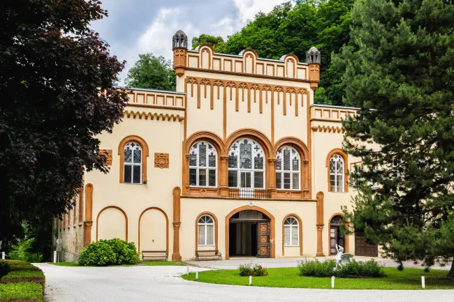 Eingang von Burg Wolfsberg in Österreich