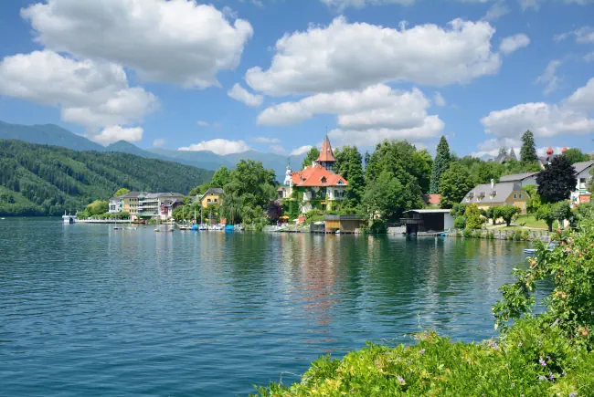 idyllisches Dorf Millstatt am See, Kärnten, Österreich